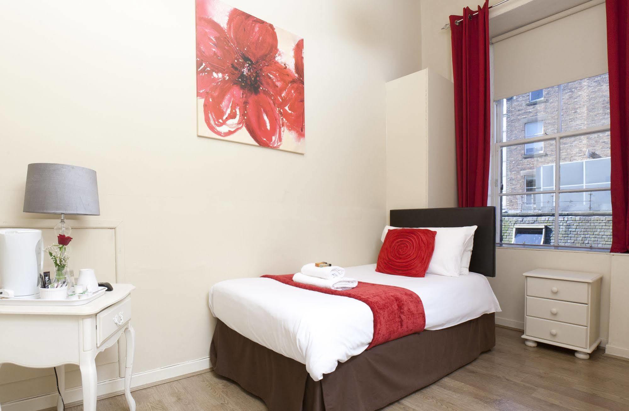Edinburgh Townhouse Hotel ภายนอก รูปภาพ